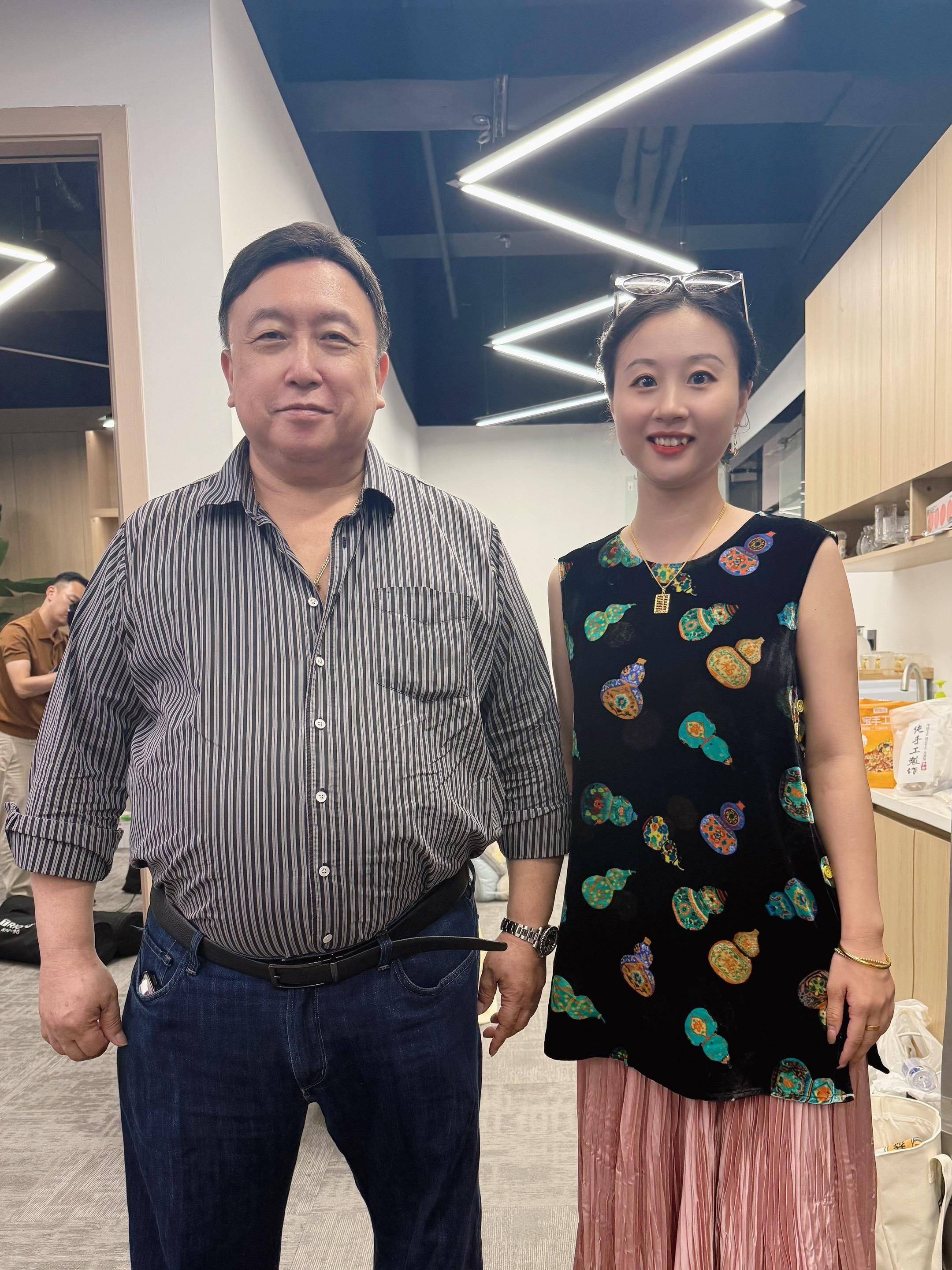 王晶导演的戏从小看到大，非常有幸能够合影🌹