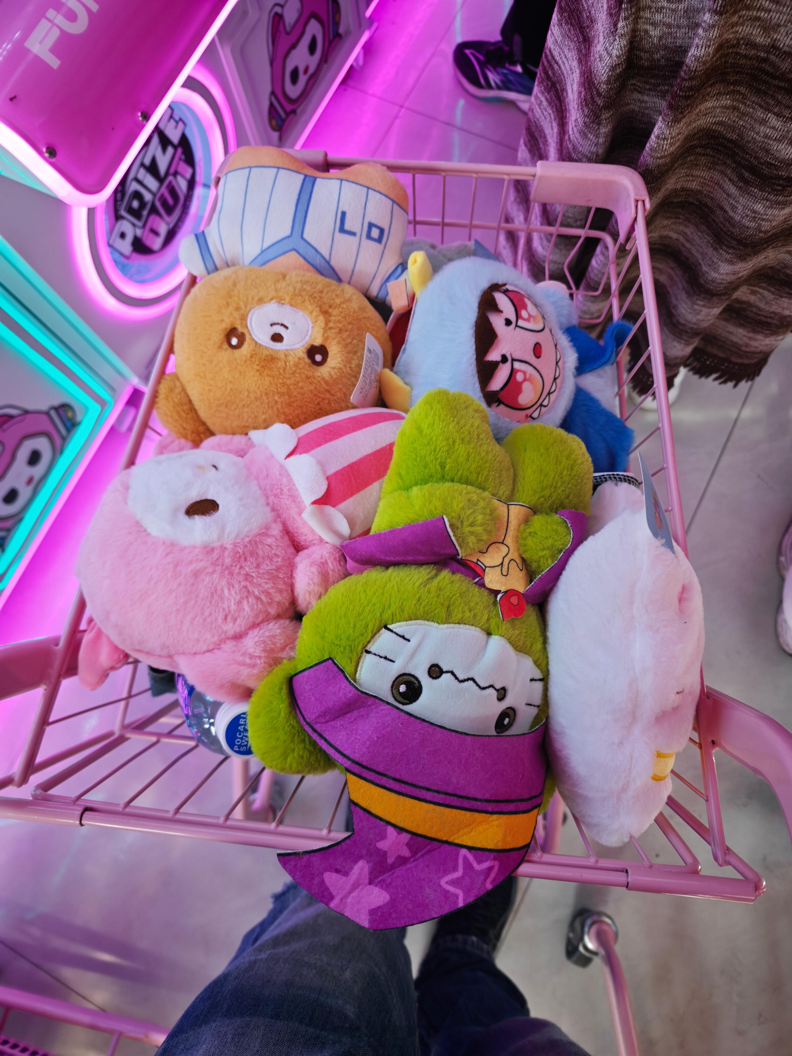 200个币，三币一次，战利品6个[笑cry]  这行吗？ ​​​