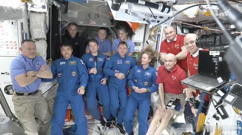 国际空间站宇航员有恙 将提前返航 国际空间站又有大动静！美航天局宣布，执行“龙”