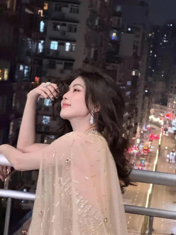 白鹿  白鹿超美头像白鹿｜ 