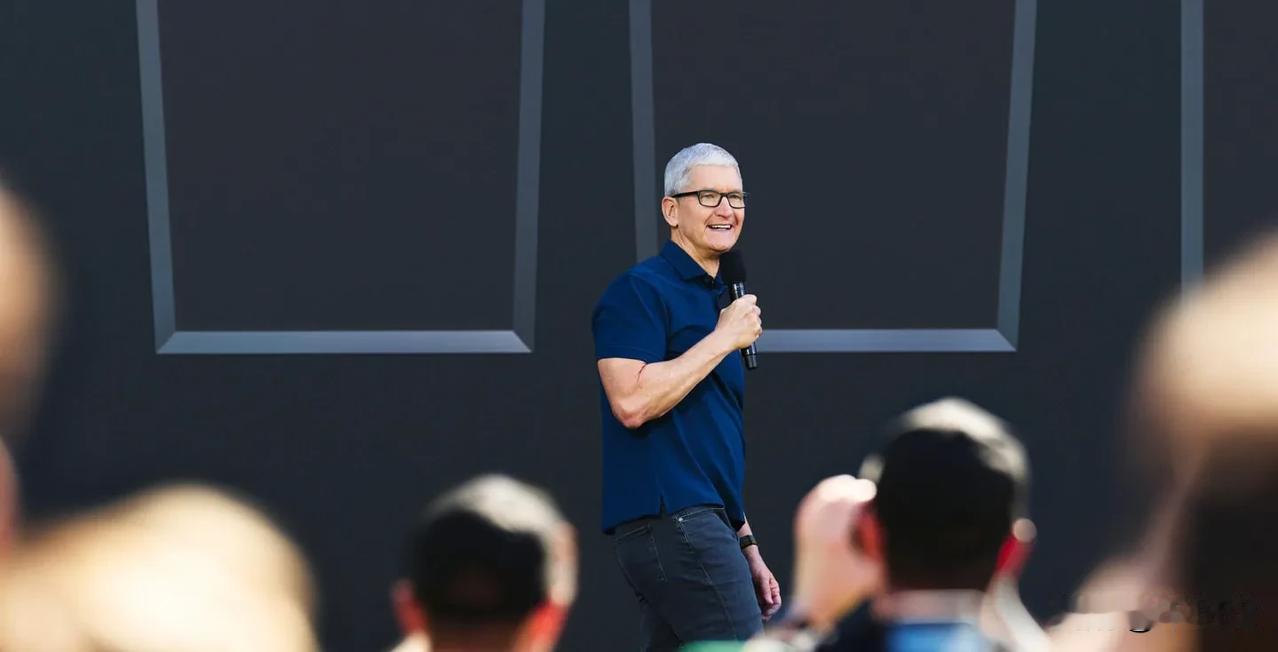 WWDC2026 或为库克最后一场主讲发布会

苹果现任 CEO 蒂姆·库克将于