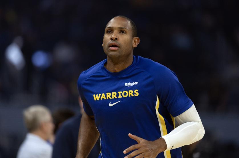 勇士主教练科尔接受采访，他透露老将霍福德将缺席球队下场（北京时间周六）对阵森林狼