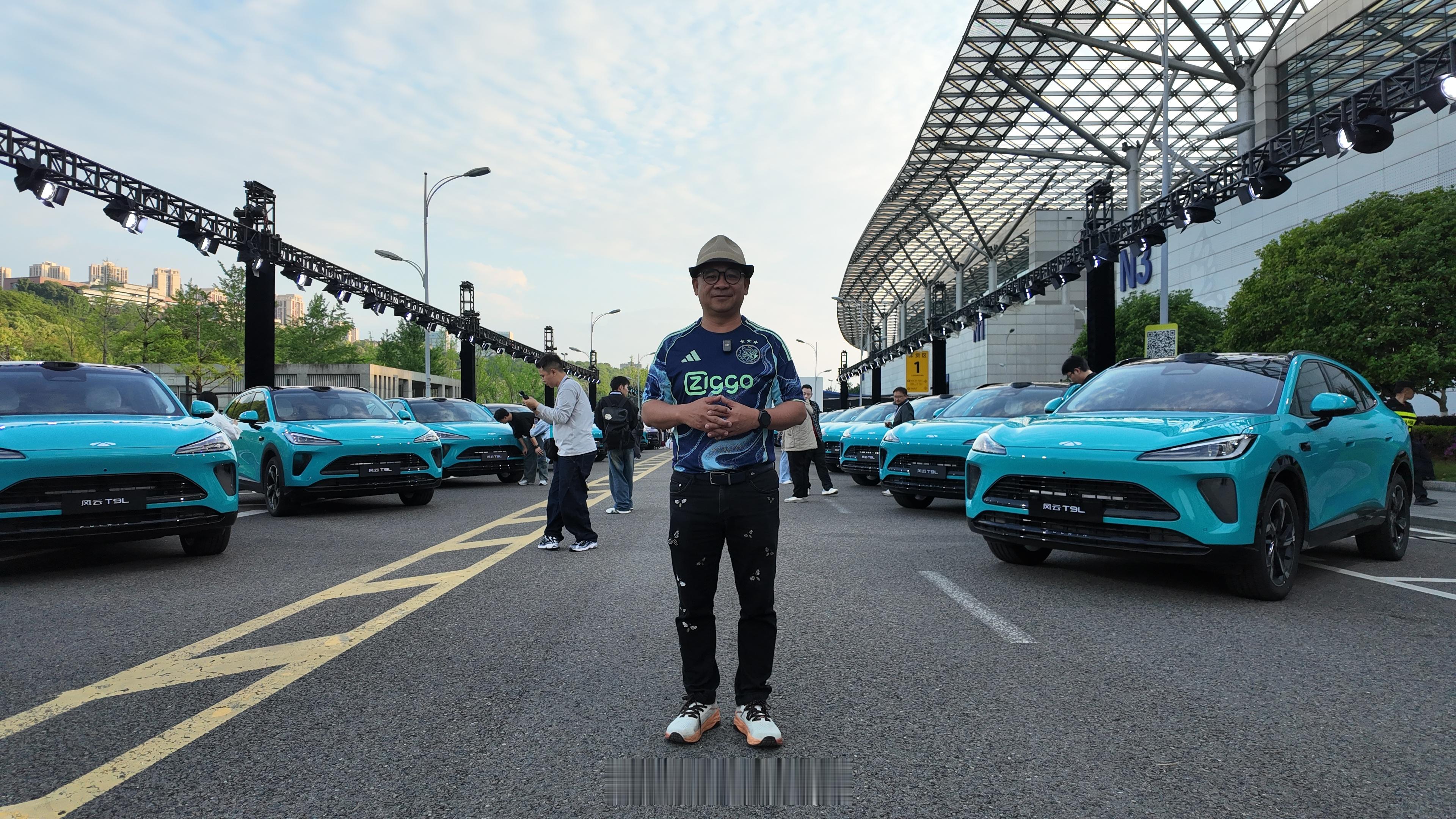 12.99万起，看完风云T9L这6个关键点，你给它打几分？奇瑞风云T9L整个车身