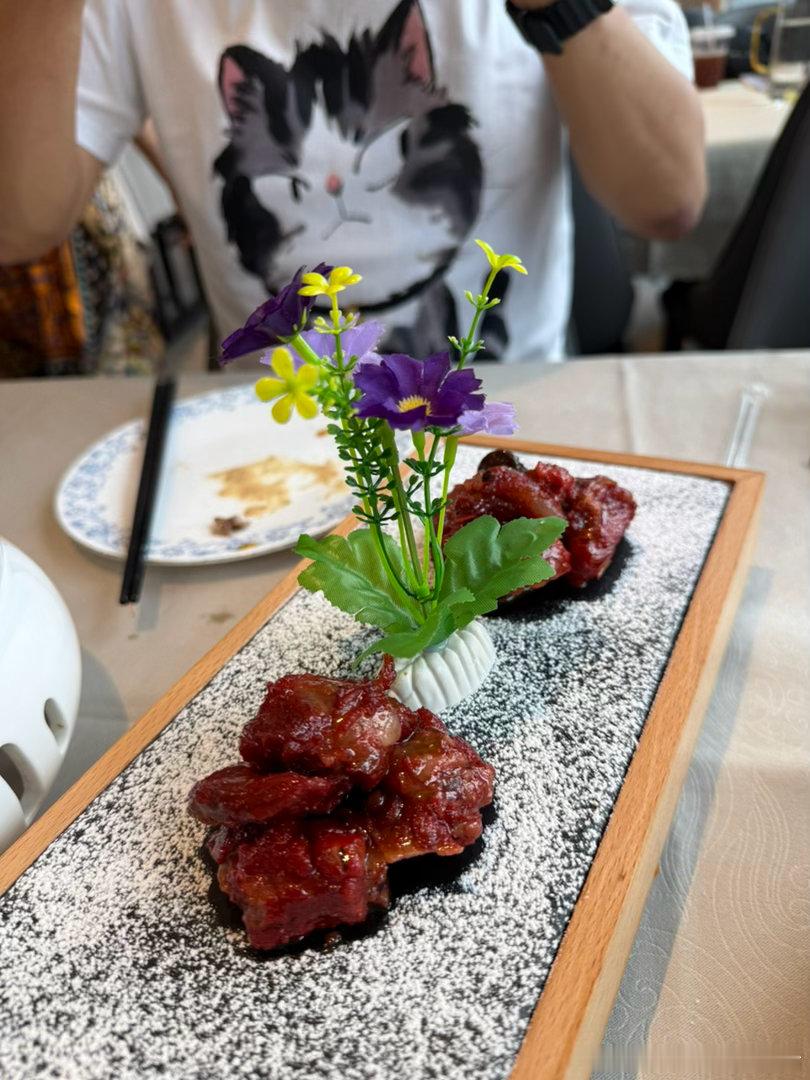 估摸着得有小二十年没来过双安商场了，二十多年前可是经常来逛的