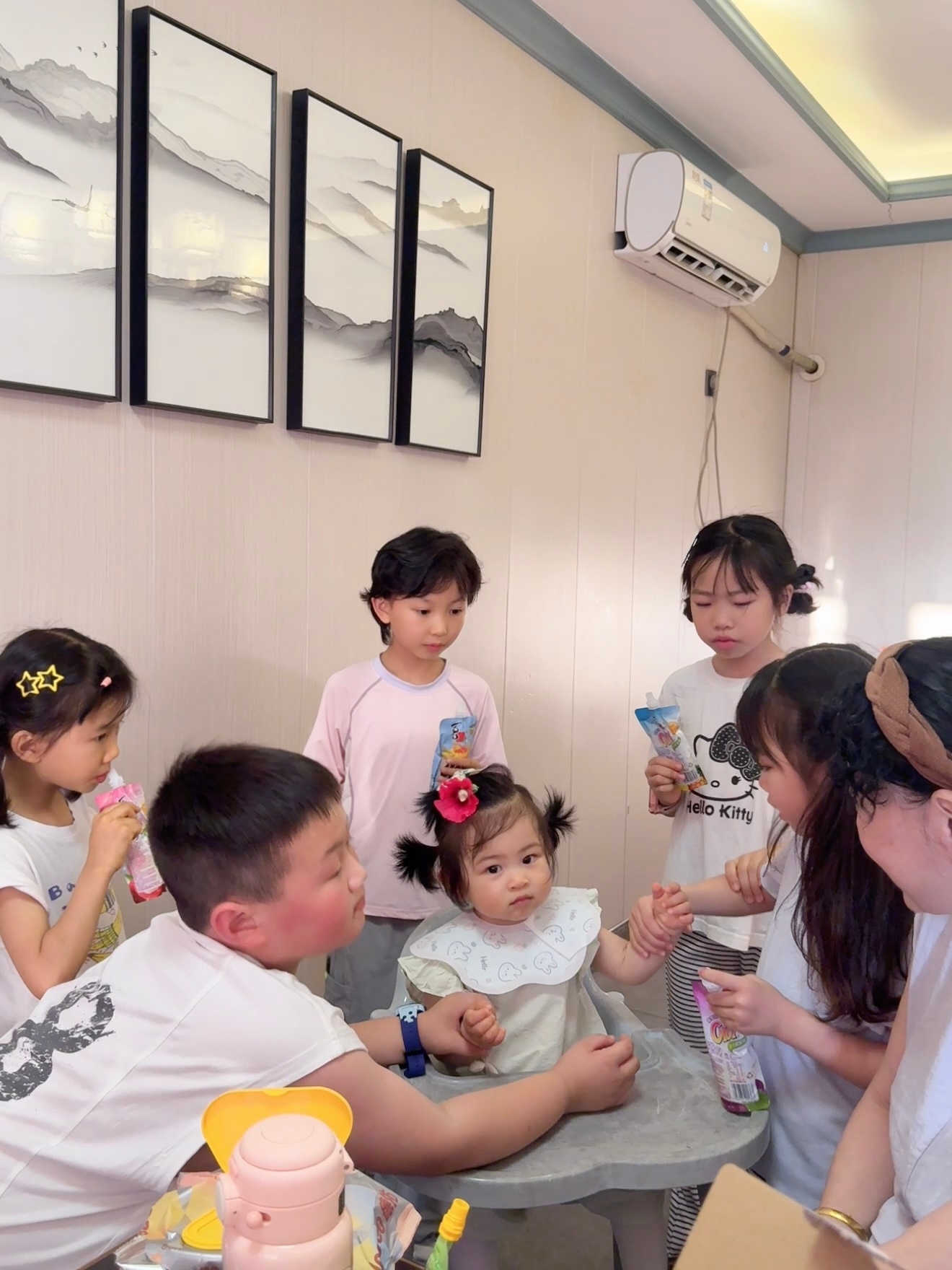 日常坐小孩那桌给大家介绍一下我的好朋友们平均年龄7+ 