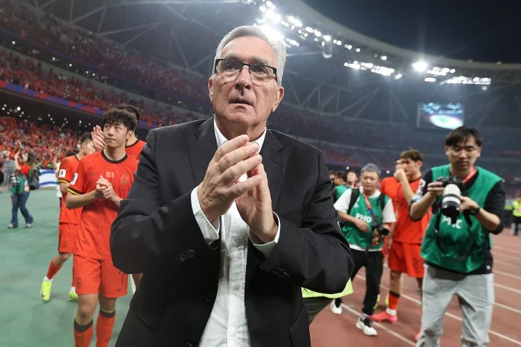 胜率仅28%！伊万不服被批：国足实力太弱