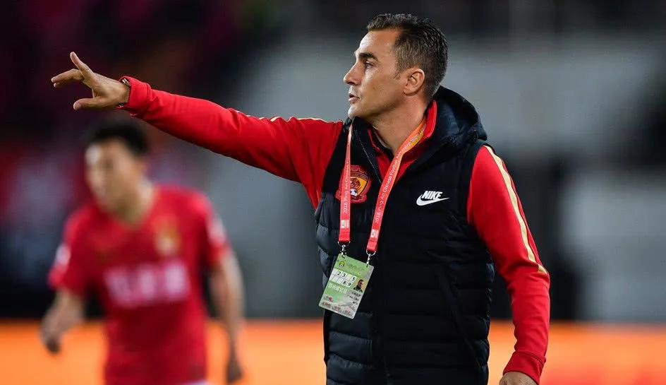 卡纳瓦罗被解决了，广州队迎来大好消息！[捂脸]可惜的是还有部分球员的问题未得到解