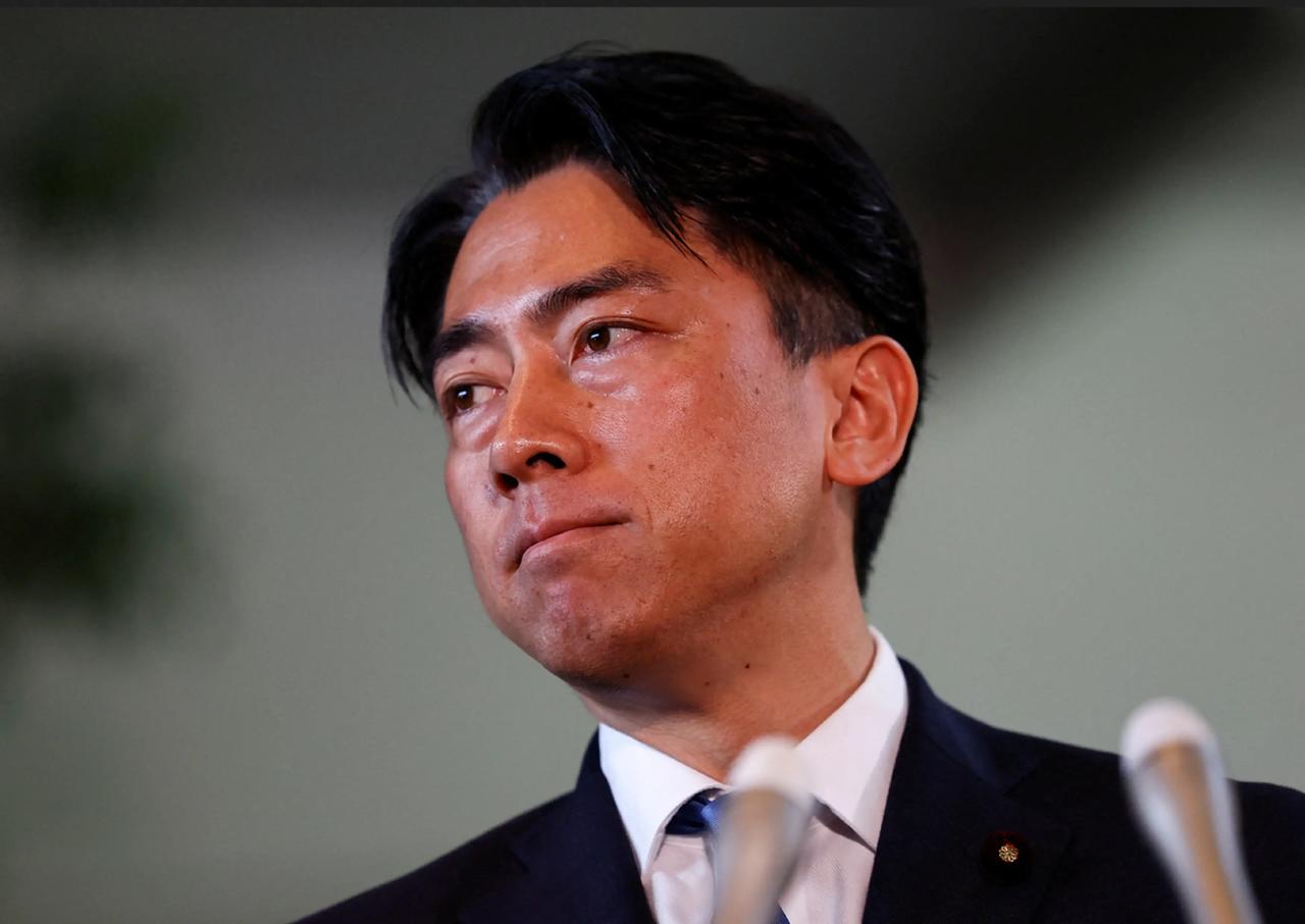 小泉进次郎公开喊“拥核”，这出戏演给谁看？
7月17日，日本防卫大臣小泉进次郎在