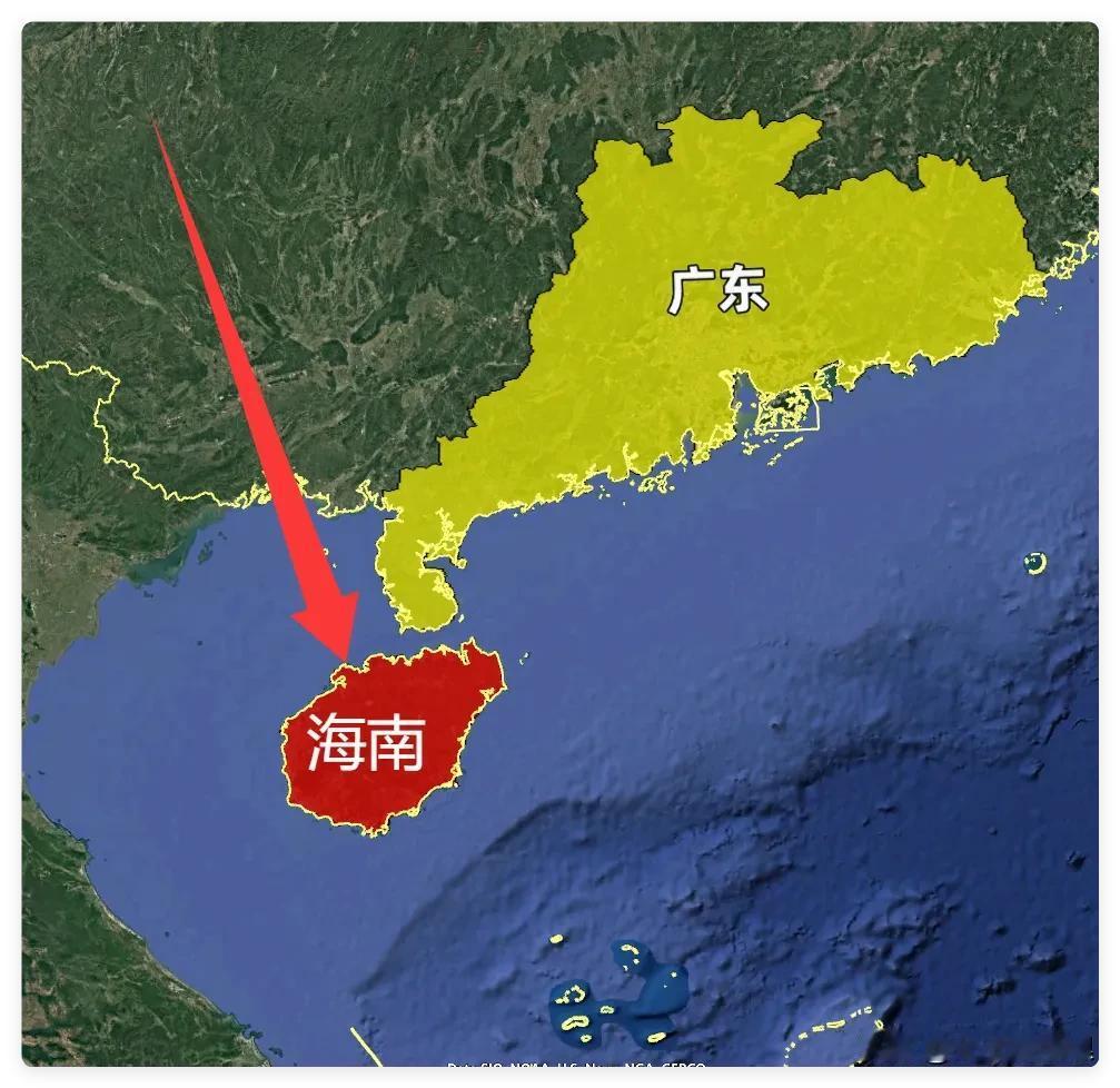 为什么海南那么多广东人。

走在海南海口的骑楼老街，常能听见熟悉的粤语白话，甚至