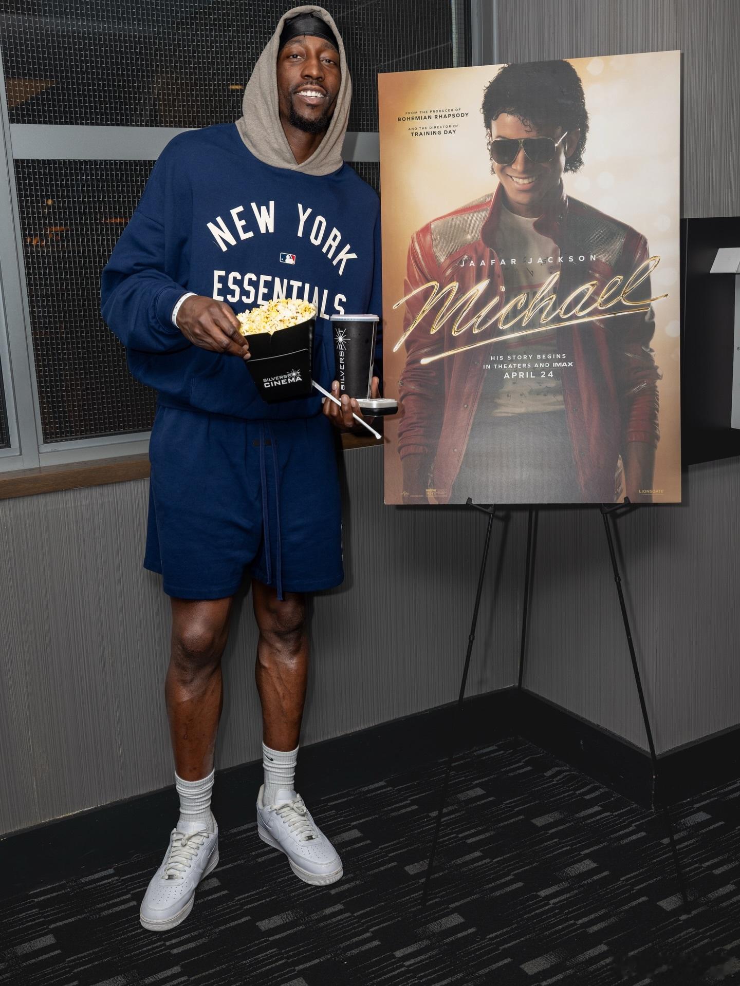 热火团建活动，观看电影“迈克尔”nba常规赛热火