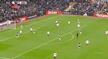 读秒绝杀，维拉2-1枪手，在英超积分榜上仍排第3，但落后榜首枪手仅3分，为什么就