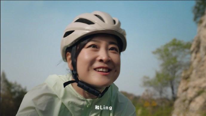 #贾玲谷爱凌恭喜中国队夺得首金# 中国队在巴黎奥运会上取得了首枚金牌，展现了中国