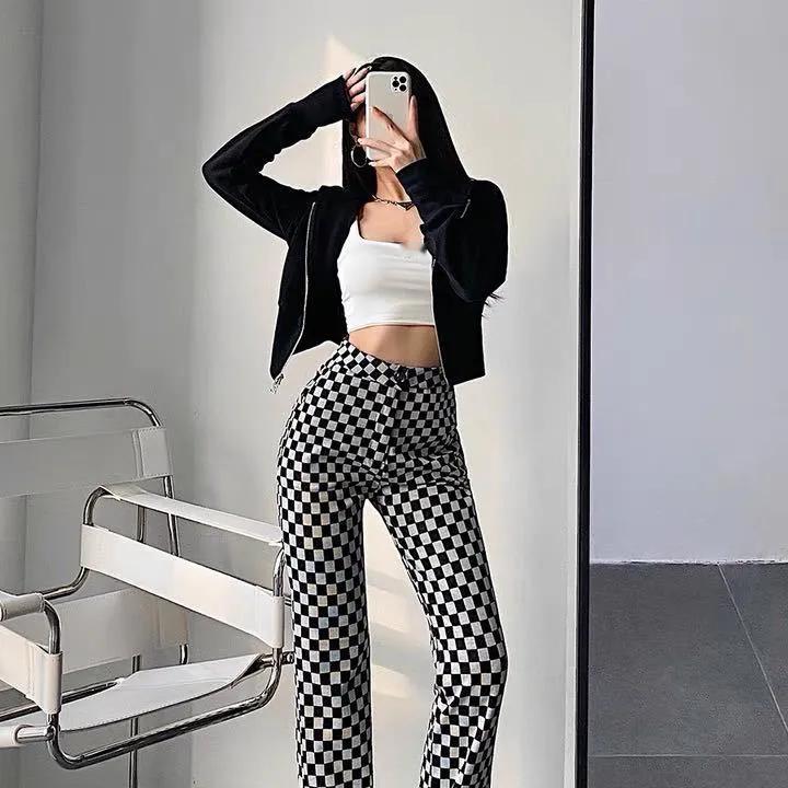 眼睛如此小
而世界却那么大
为什么？