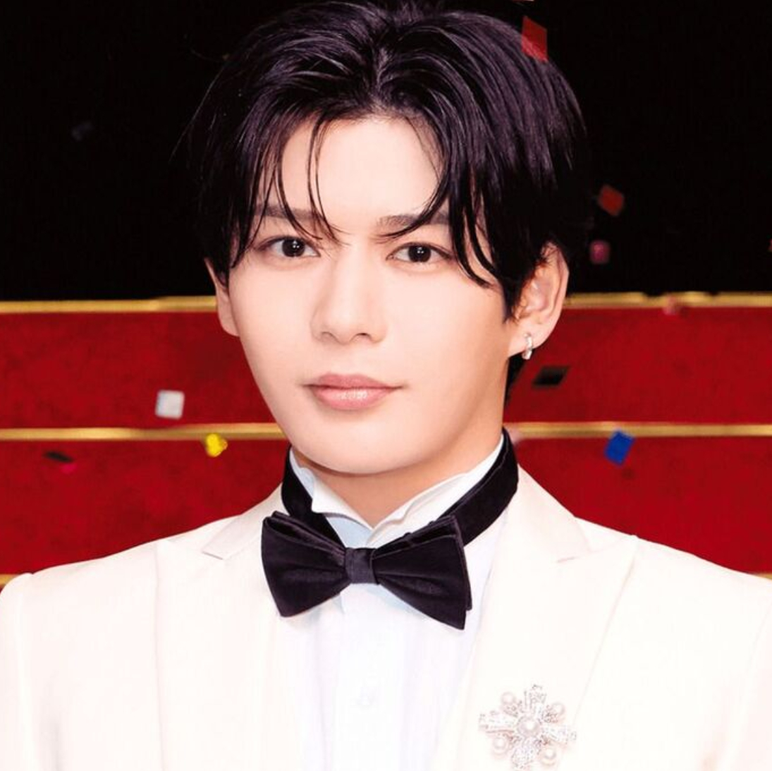 浪花男子长尾谦杜被曝与前E-girl成员约会7日，据《周刊文春》报道，日本偶像组