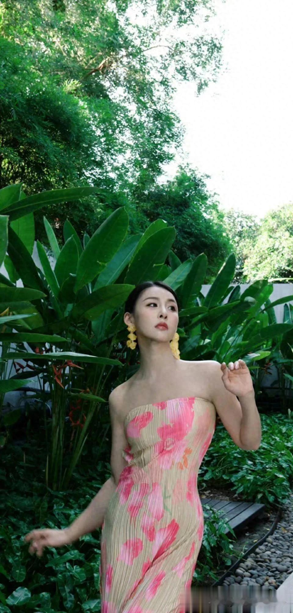 贾青魅力美图