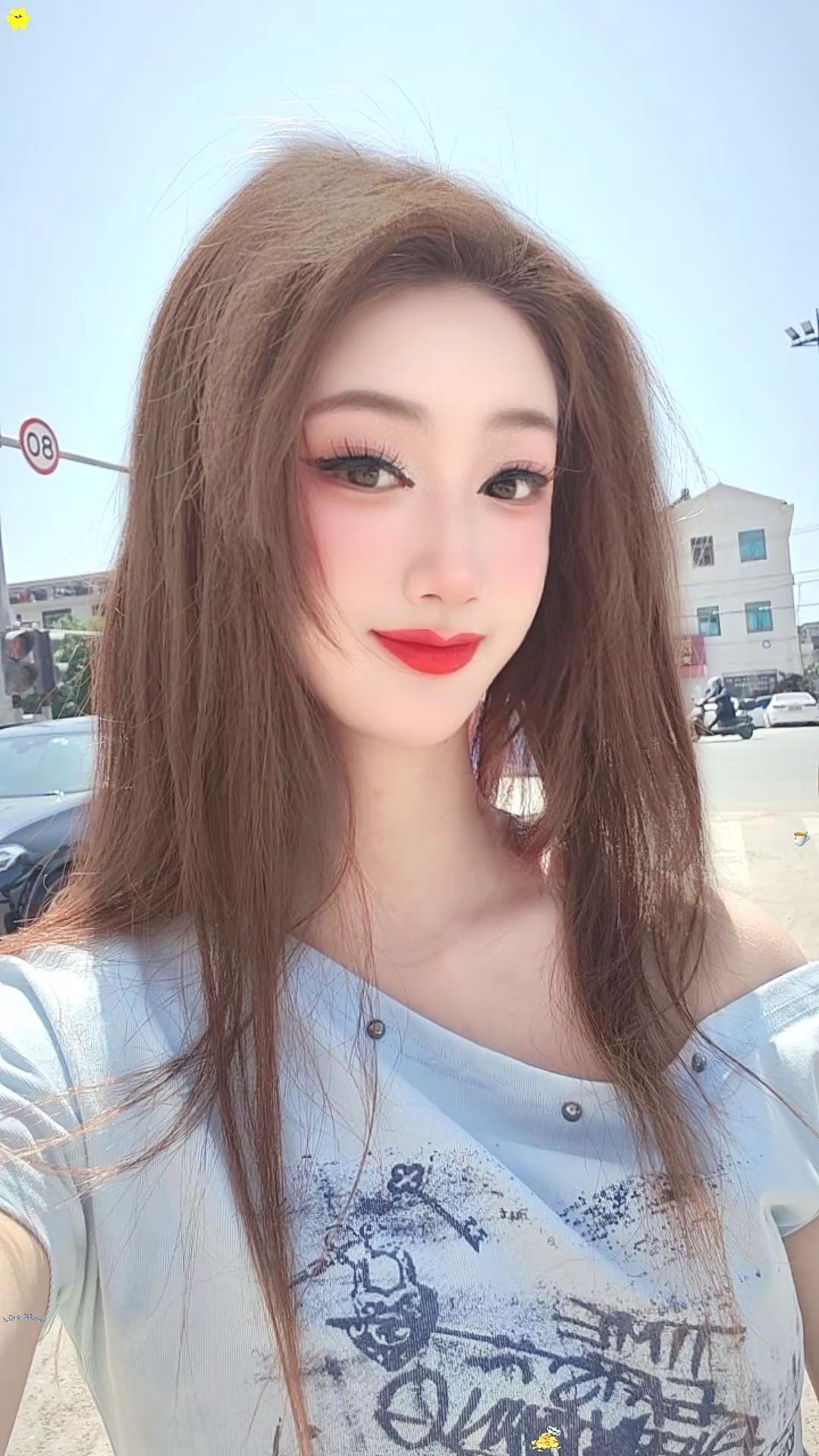 打扮一下见想见我的人😊