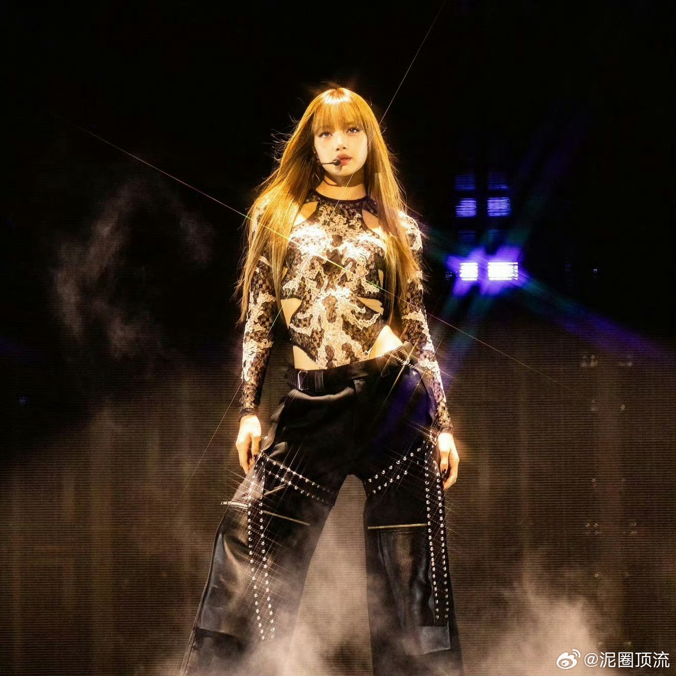 Lisa登台2026世界杯开幕式疯马秀那位吗