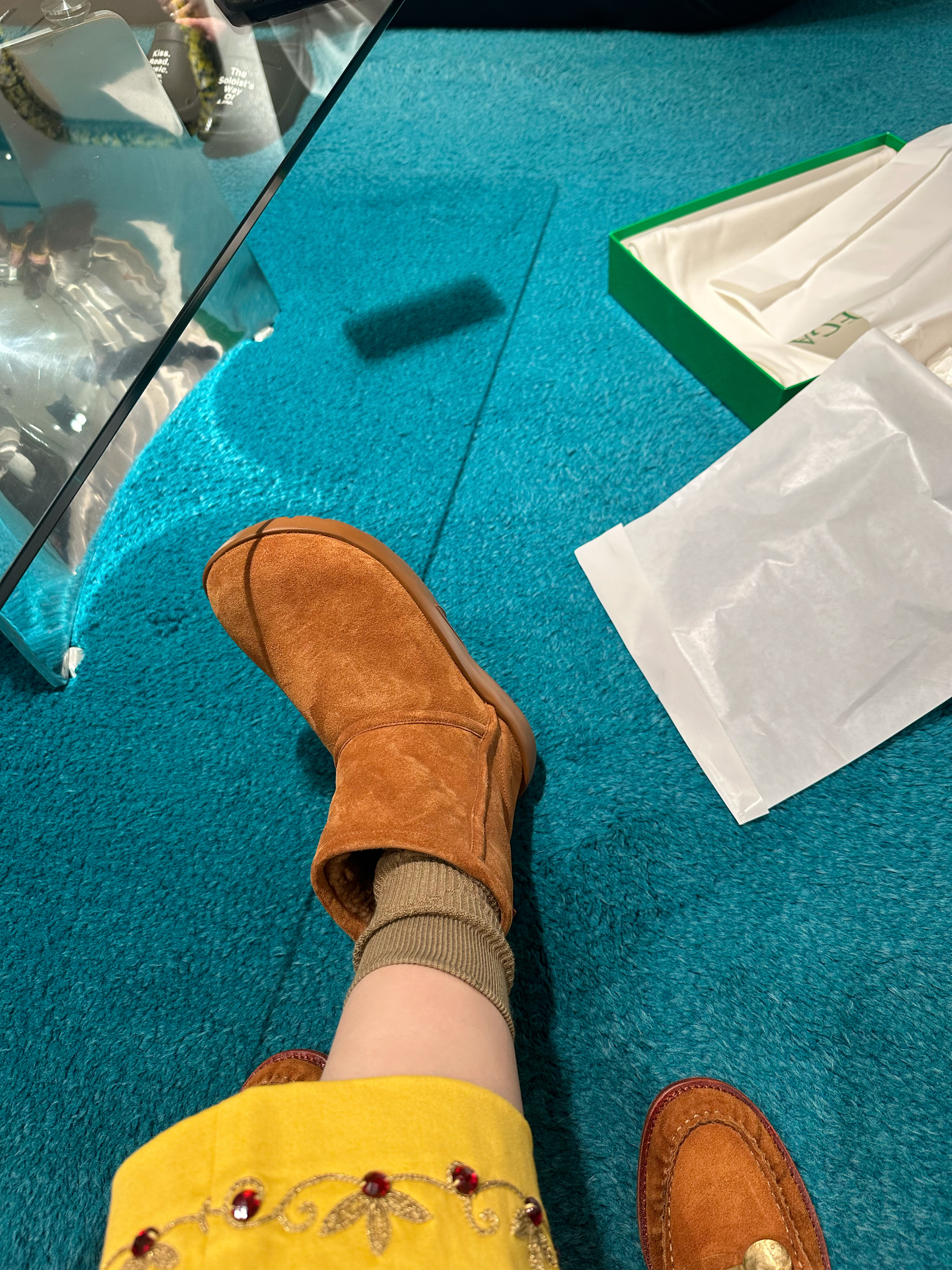 难免有心累的时候 但记得要苦中作乐呀 想想喜欢的人想想自己热爱的事情 就会过去了