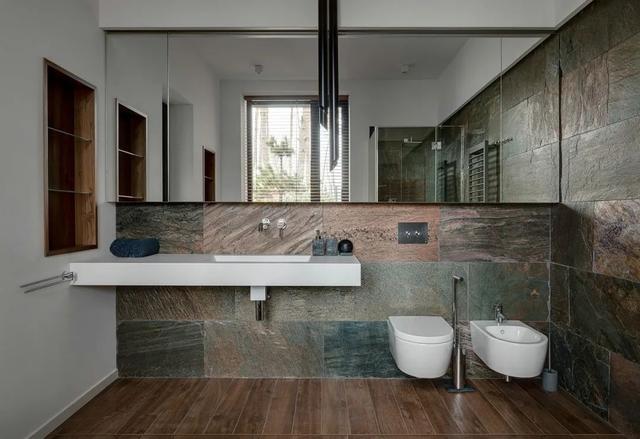 300㎡现代豪宅，没有土豪气的别墅设计，返璞归真、自然舒适