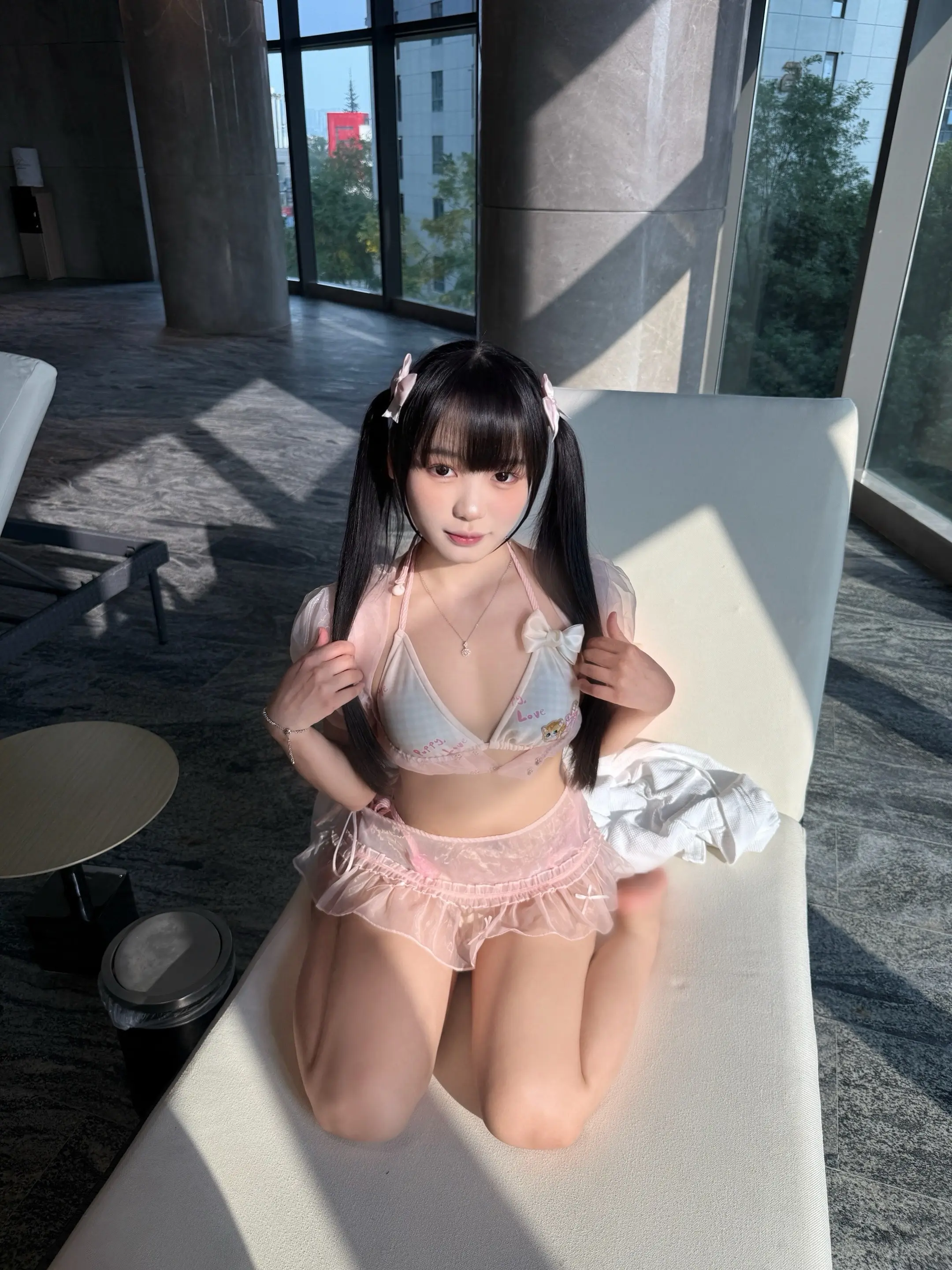 泳池穿搭无不良引导 泳池穿搭无不良价值观导向