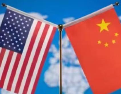 美国一直盯着咱们手里的美债，美国大概率希望咱们手里的美债能够越来越多，但是咱们不