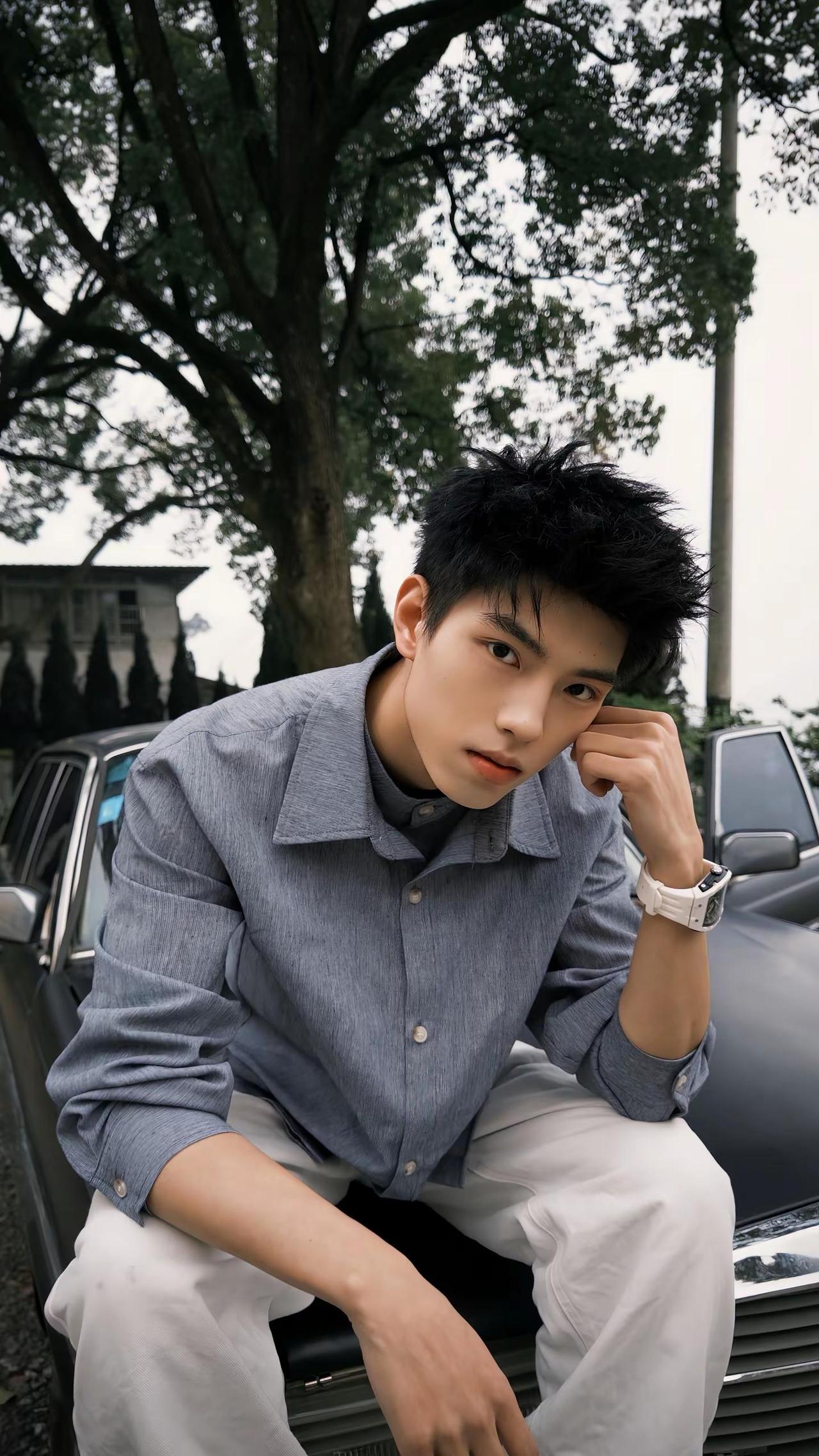 比较内向 出门都走下水道。