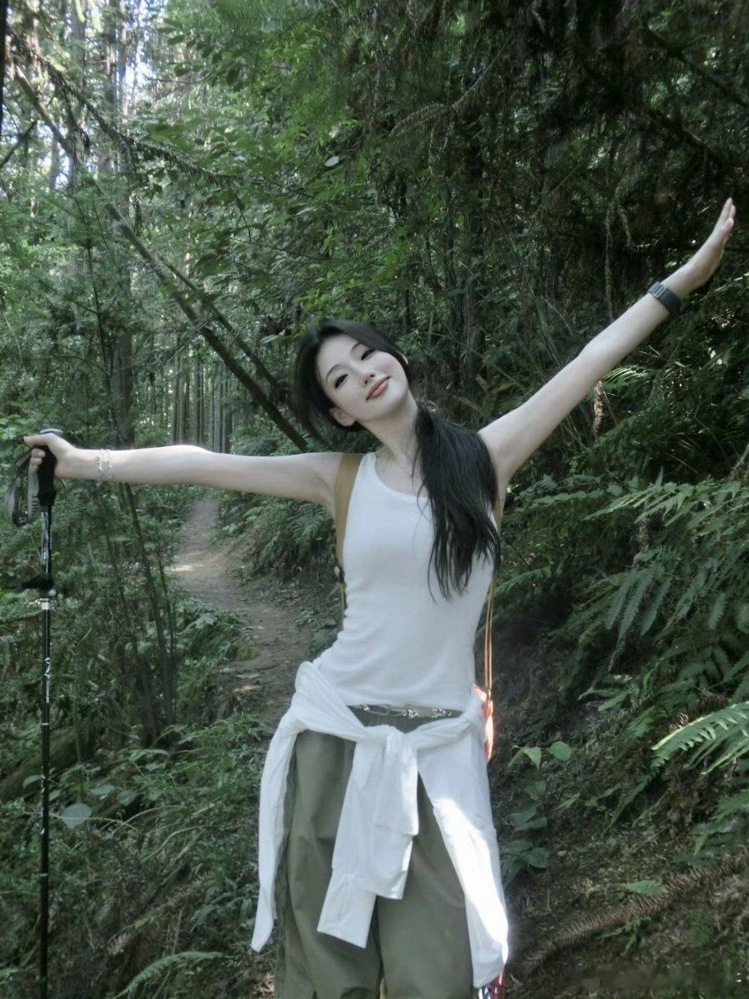 🤪上班不如上山⛰️周末hiking啦～🧗提高能量感的好方法！咋说呢～！要啥情