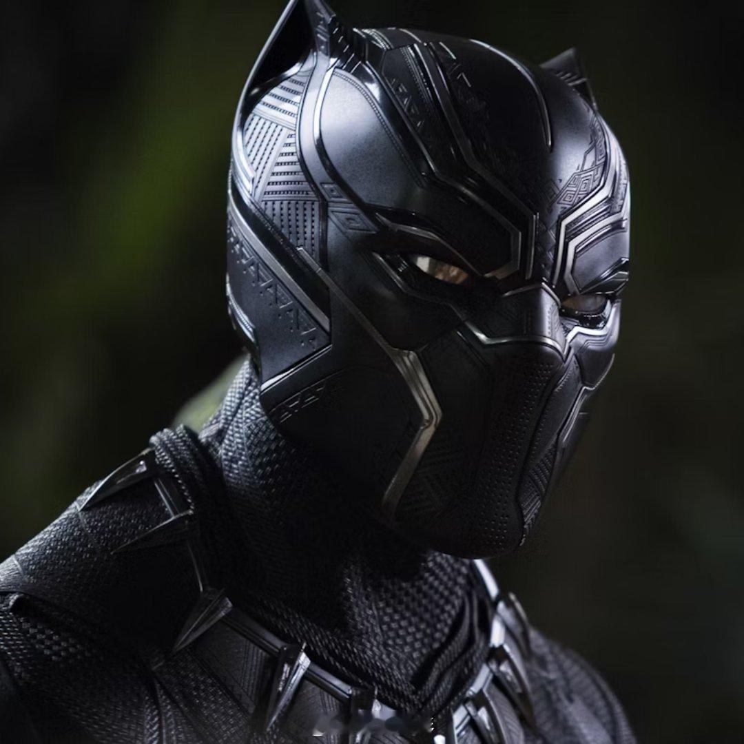 【传闻】达姆森·伊德瑞斯已与漫威影业就《复仇者联盟：秘密战争》中黑豹一角进行了会