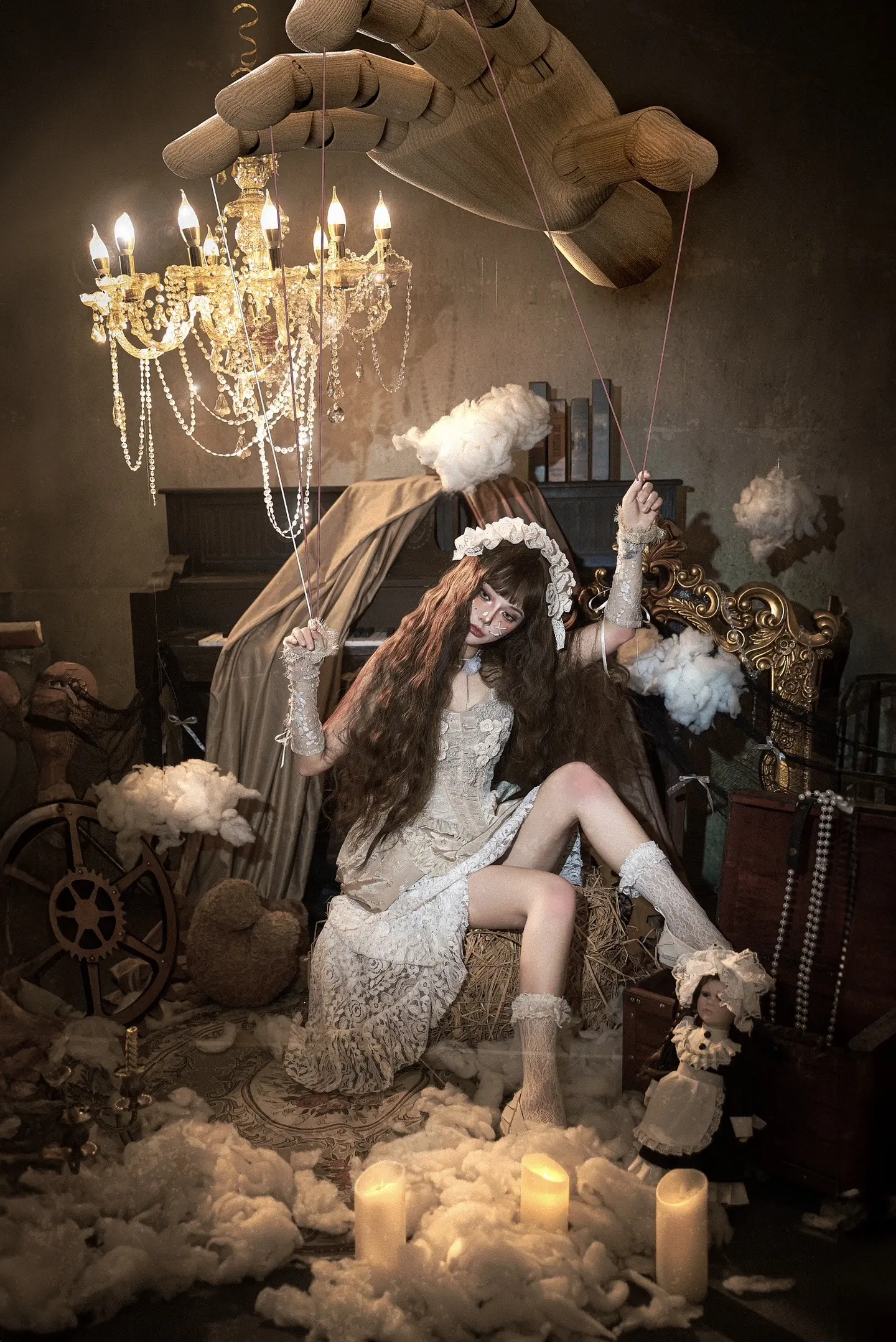 “我就是阁楼角落里那只被主人遗忘的娃娃”