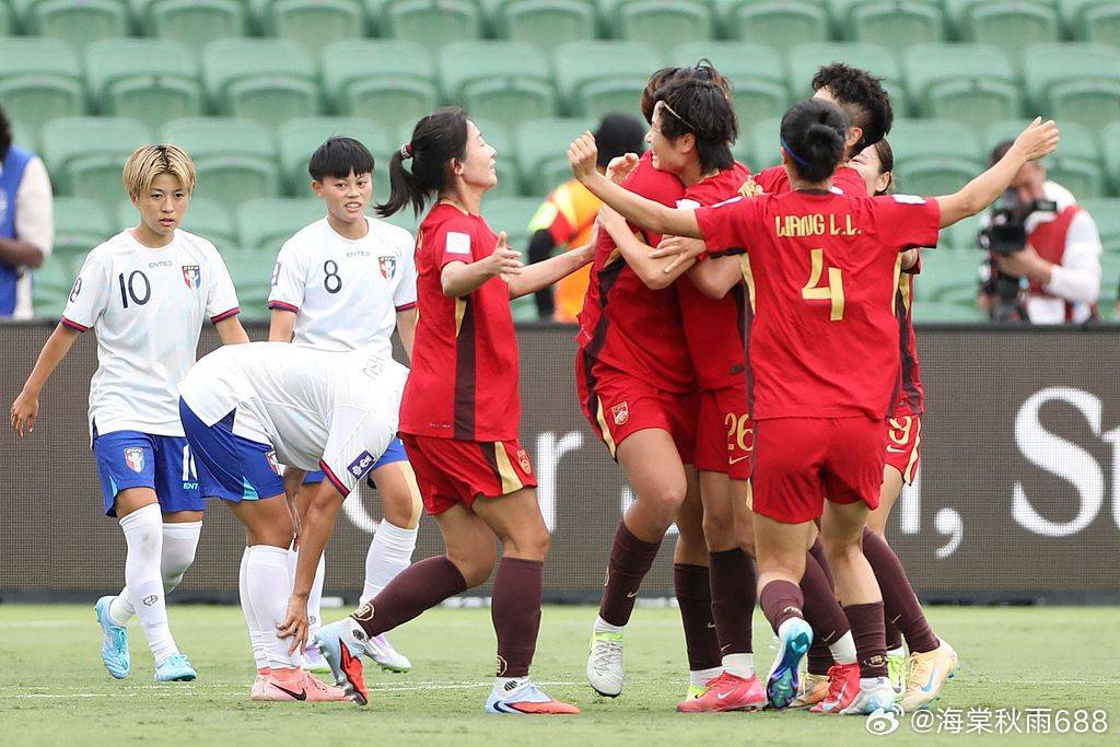 热议中国女足：120分钟苦战还损失了王霜 半决赛能过关吗？-------北京时间