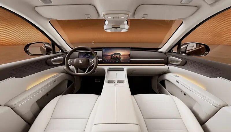 零跑D19内饰官图
日前，零跑官方公布了一组零跑D19车型内饰官图。新车已于11