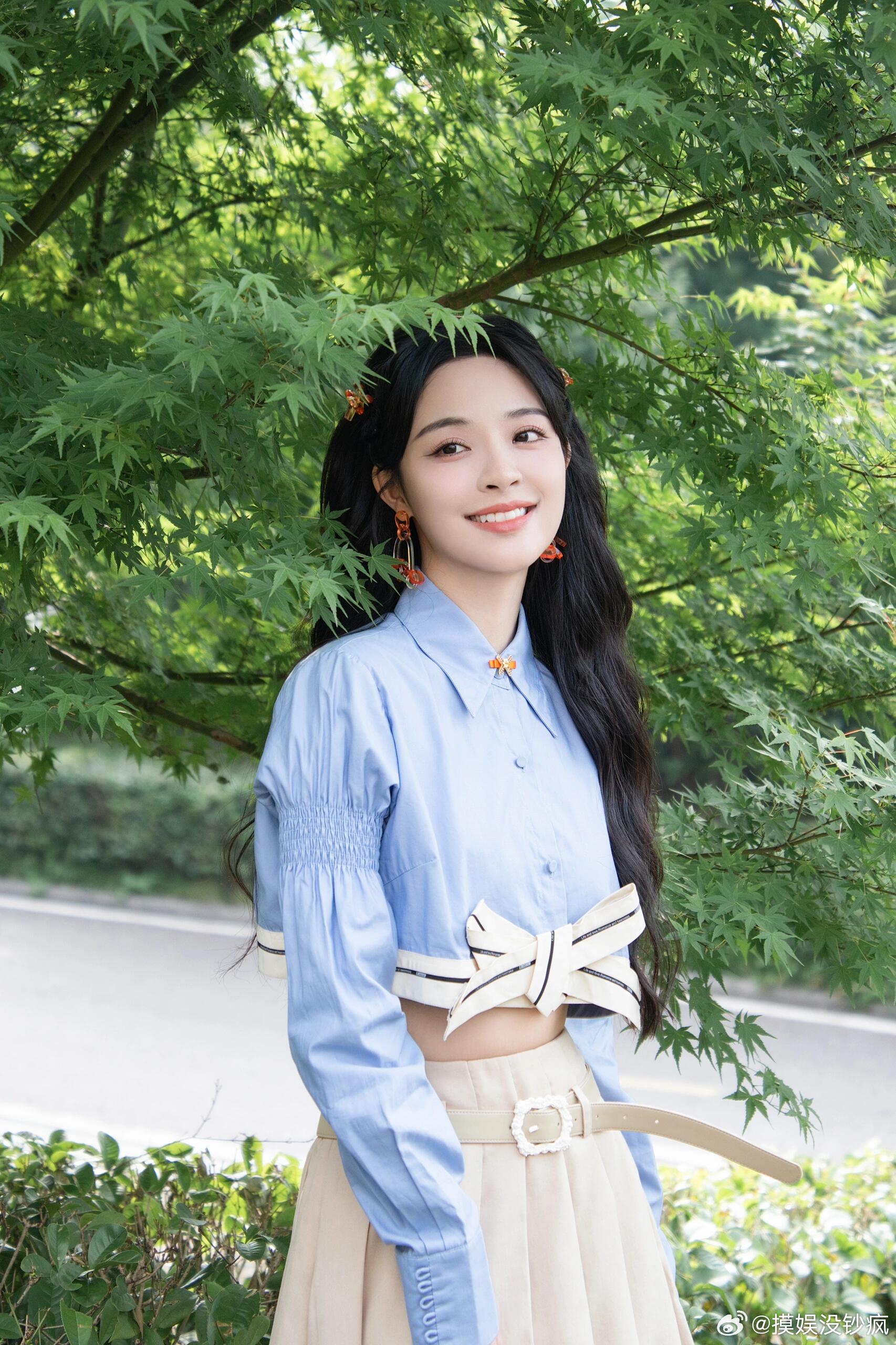 李莎旻子到底有多全能谁懂李莎旻子的全能buff！主持、原创唱作、音乐剧演技全在线