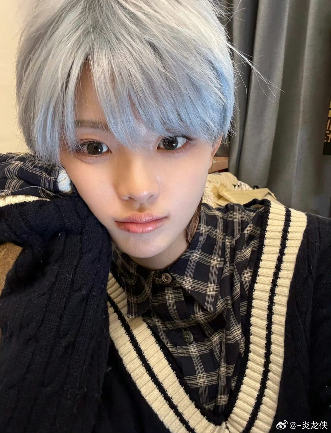 杨超越的脸 做男做女都精彩短发超帅的 