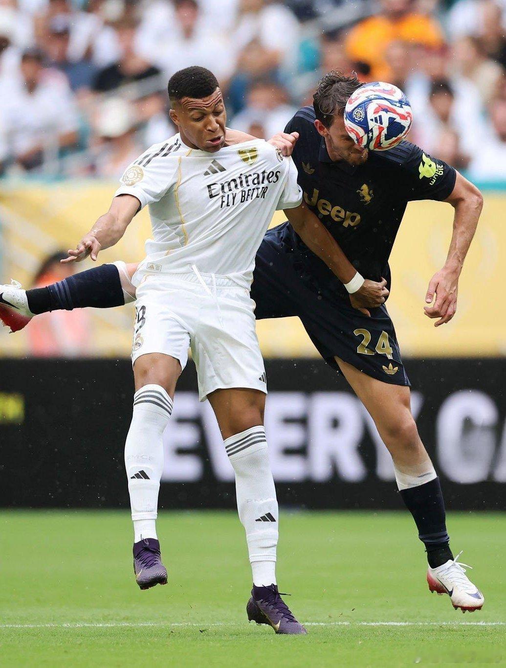 calciomercato.com：鲁加尼吸引了多家意甲俱乐部的兴趣，但目前看来