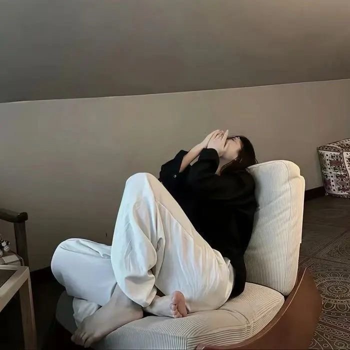  .𝐇ɪ̆̈ 𝐥𝐢𝐟𝐞☁︎˶🍃💭⑉⑉心里有你的人，谁都没你重要，心