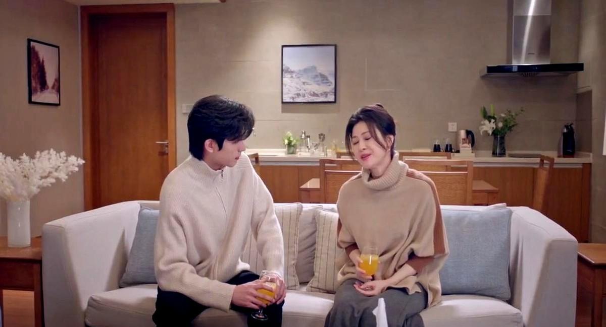 王漫妮的豪门梦碎了。
《以爱为营》这剧真敢拍，把婚姻当阶层跃升的梯子，结果呢？