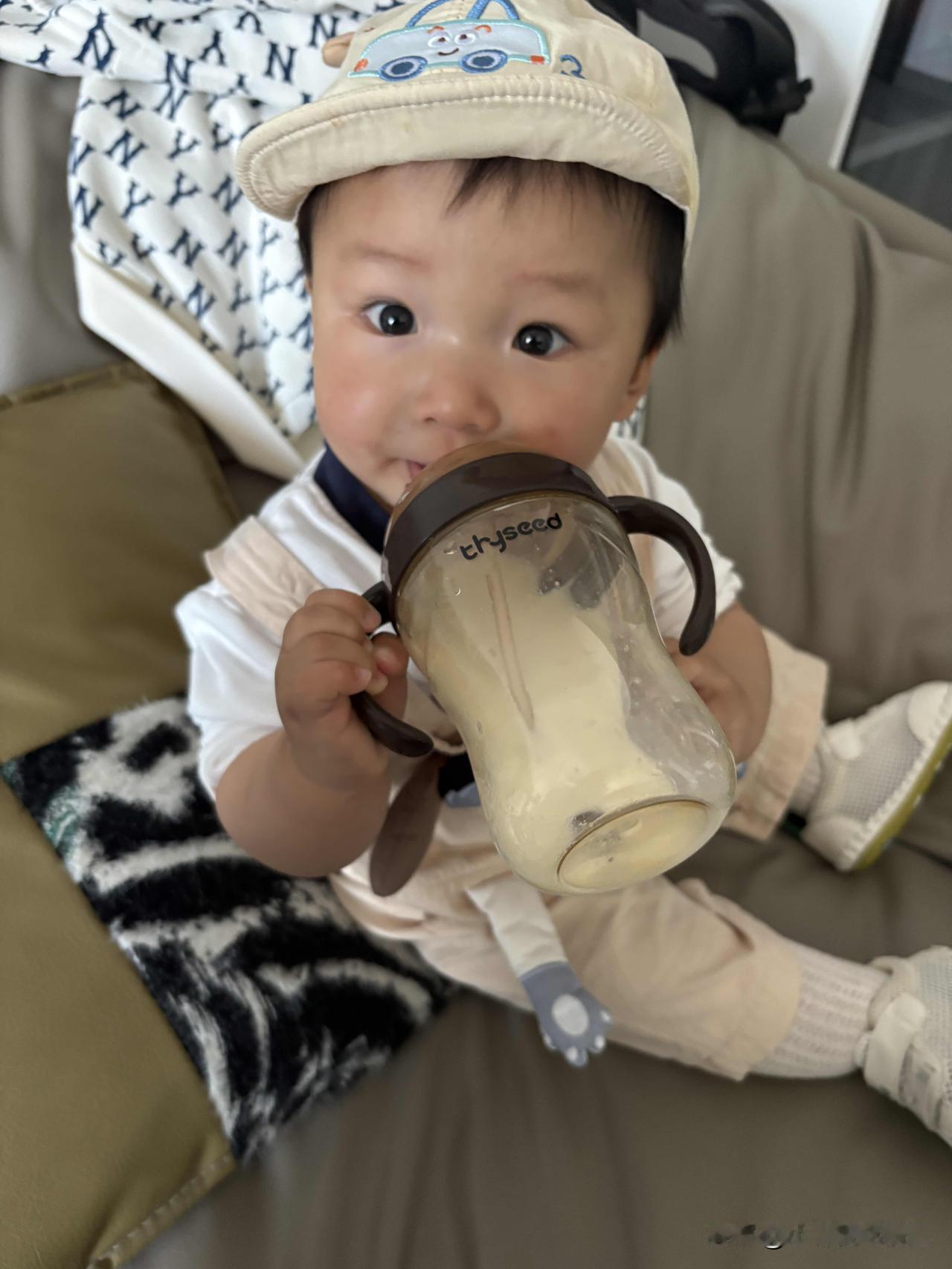 想要小孩儿长得高，一定得把喝夜奶的习惯改掉。

通过半个多月的努力，我儿子晚上喝