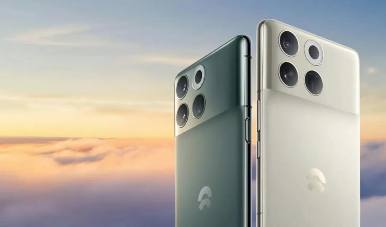 近期活动中，蔚来创始人李斌分享称第二代NIO Phone已完成研发阶段，目前正处