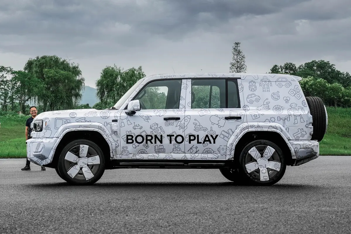 iCAR V27 ​​​