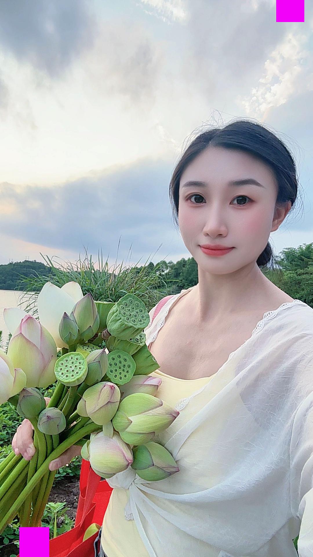 @抖加🔥上热门🔥dou+🔥热点宝 @DOU+小助手 @DOU+上热门