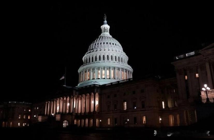 美国参议院将就遏制特朗普对委内瑞拉采取进一步军事行动一事进行投票。

路透华盛顿