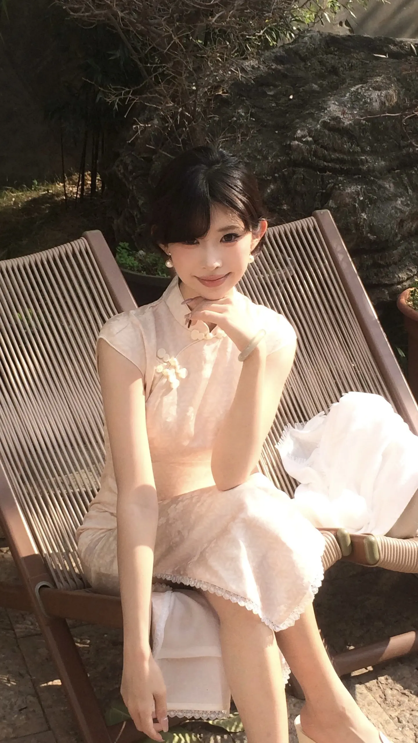 “她不再囿于情爱”