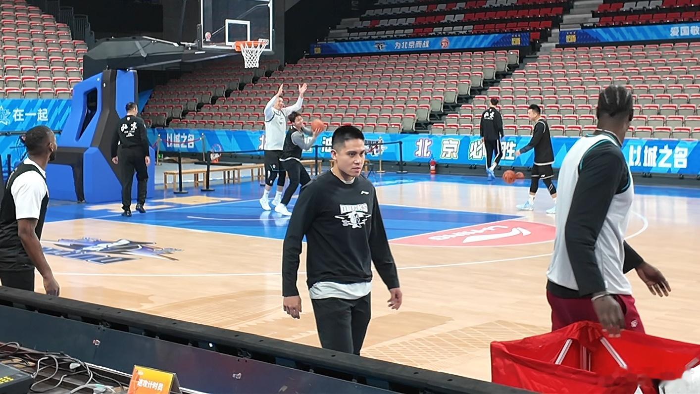 北京首钢 曾凡博和陈盈骏都来啦新年好！北京男篮vs广东男篮