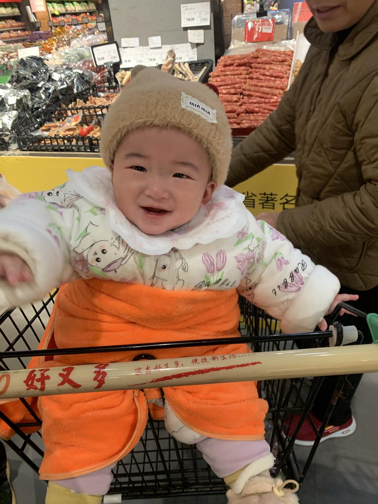 我老婆说孩子的压岁钱、育儿补贴全部不要用，我想说做父母是孩子的引路人，不要过度焦