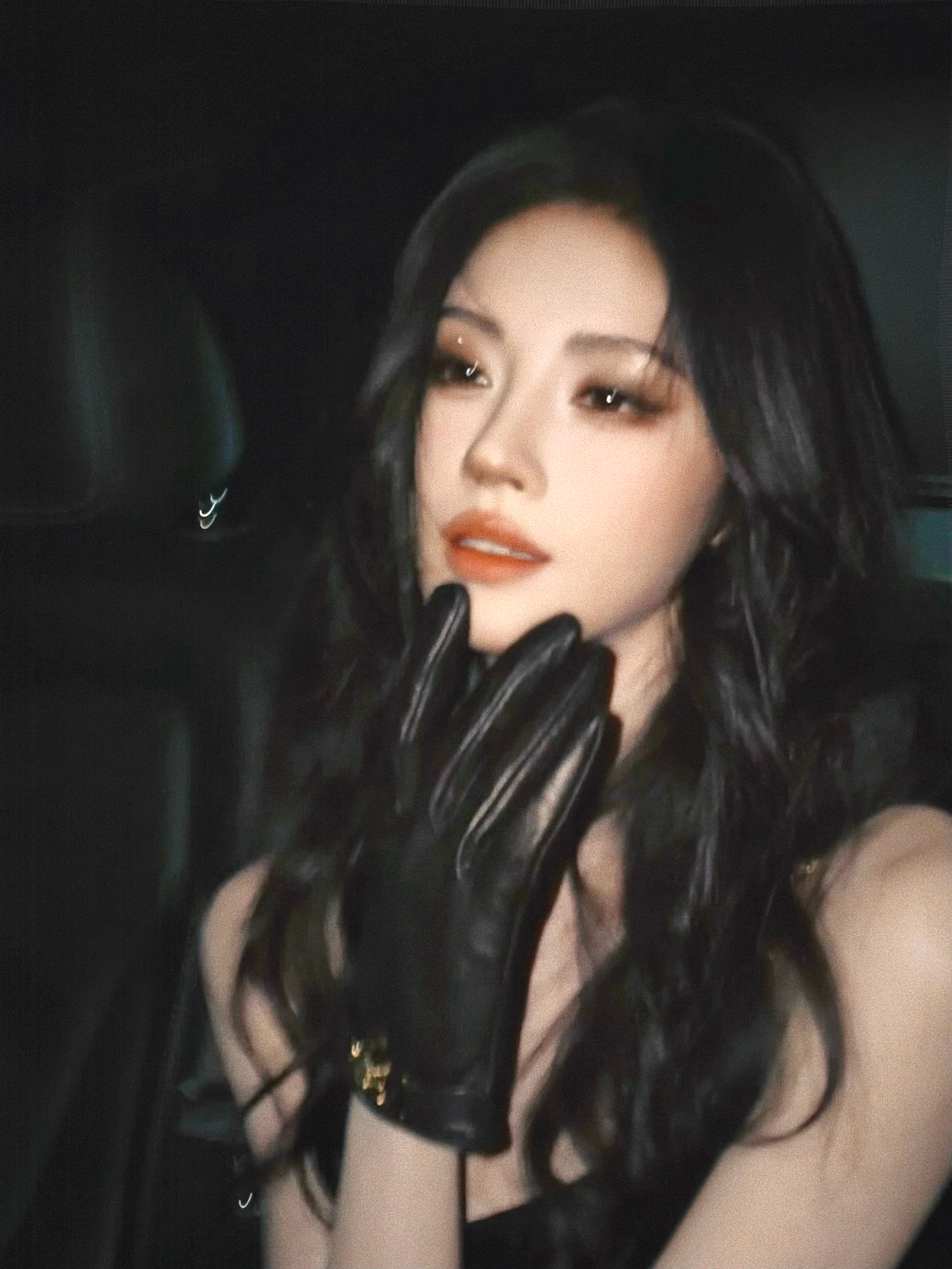 让我意乱情迷👄 ​​​
