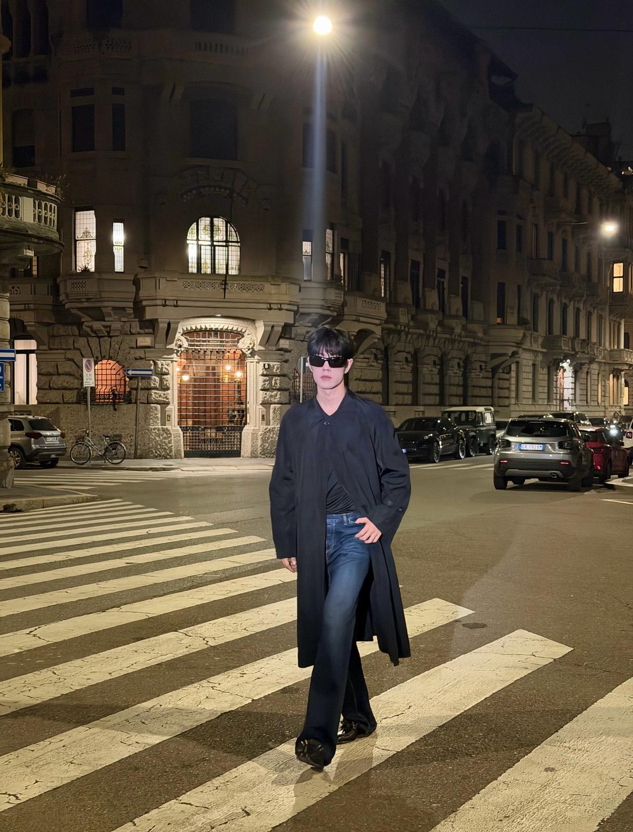 肖战肖战米兰时装周xz肖战GUCCI品牌代言人

封存爱之记忆，诠释多元表达，@