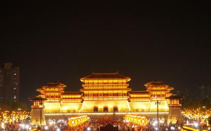洛阳师范学院2025年在河南省内的录取数据是这样的：历史类本科批最低录取分513