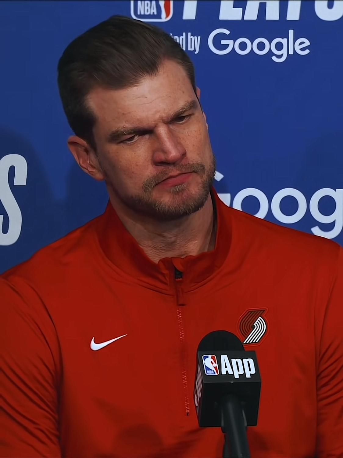 斯普利特唉声叹气！季后赛首轮G4开拓者93-114惨败马刺，大比分1-3落后对手