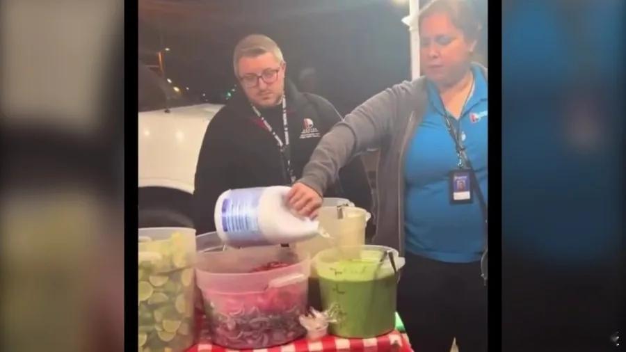 【丹佛官员：向无证墨西哥卷饼摊贩的食物上泼洒漂白剂是“必要的”】（KDVR）——