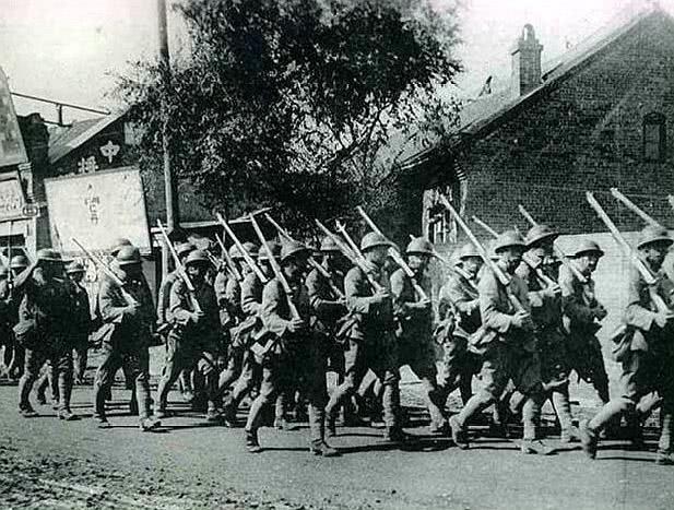 九一八事变：日本蓄谋已久，中国为何一退再退？

1931年9月18日夜，日本关东